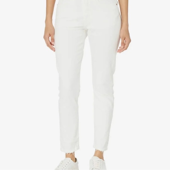 Levi's Women's Crisp White Ankle Jeans - Picture 1 of 9